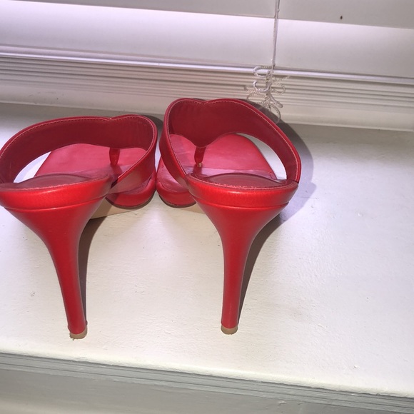 Square Open Toe Heeled Flip Flop Thong Sandal - Picture 3 of 5